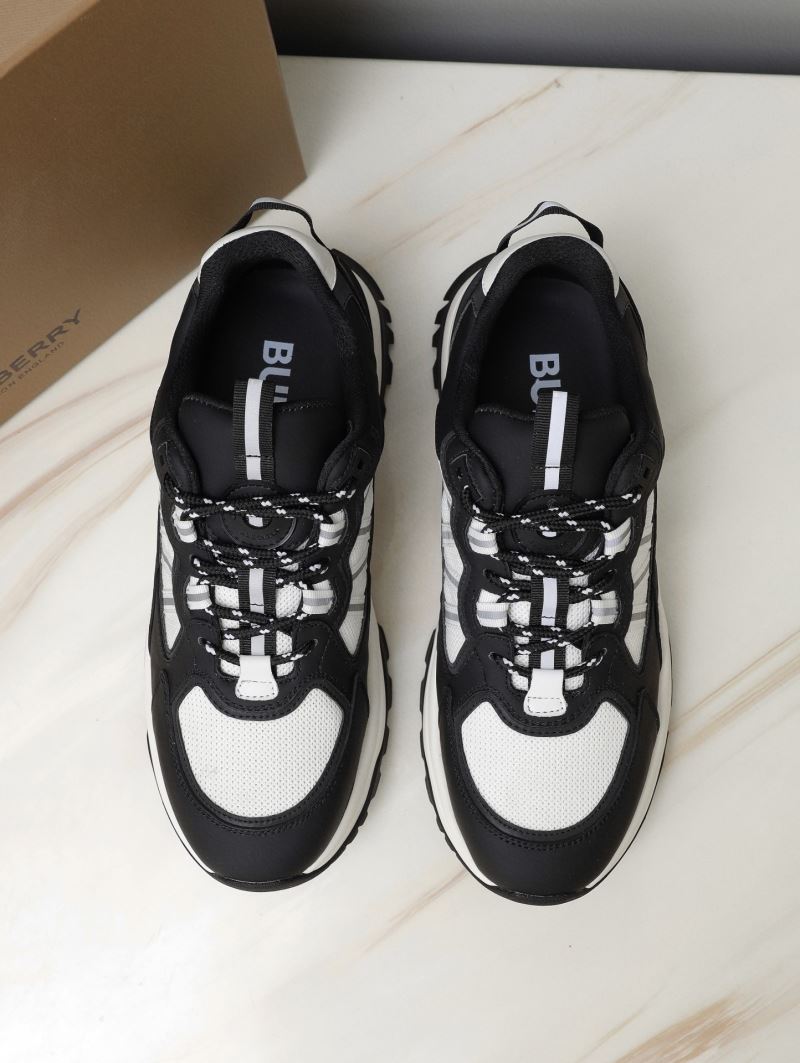 Burberry Low Shoes